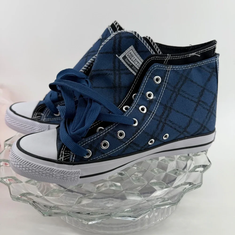 Collection'O Sport Shoes Navy Blue Plaid High Top Canvas Sneakers Mens 8.5 NEW